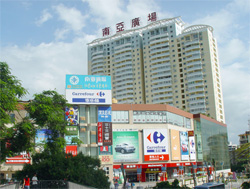 ?？谀蟻啅V場